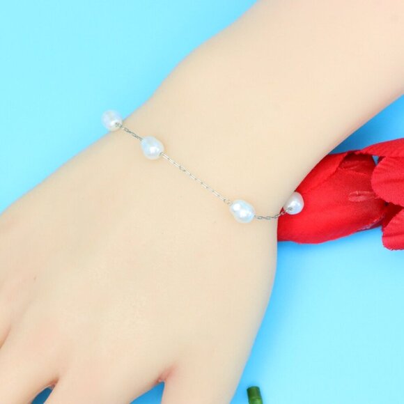 Chic & Stylish Bracelet – A Thoughtful Gift for Women and Girls, DYC1197 - Picture 2 of 6